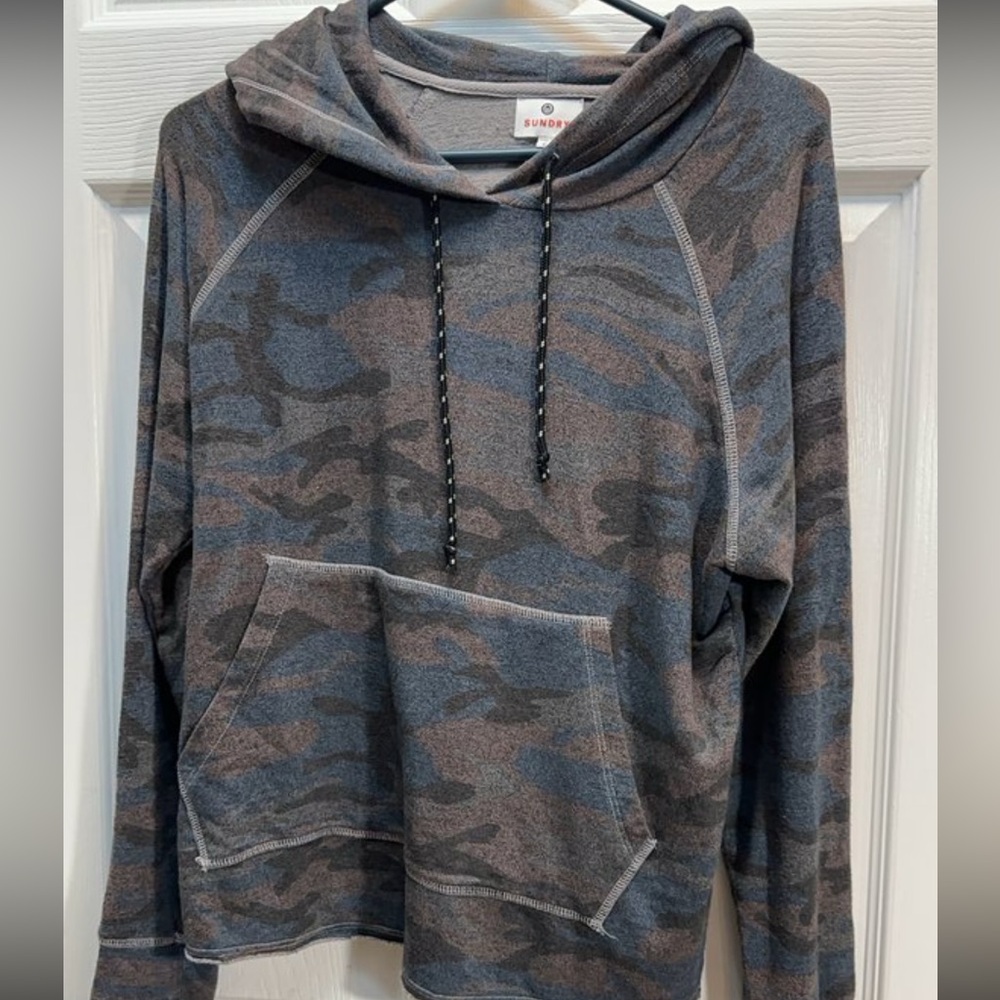 Sundry Grey & Brown Camo Pullover Hoodie